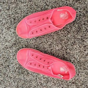 Children's place water shoe